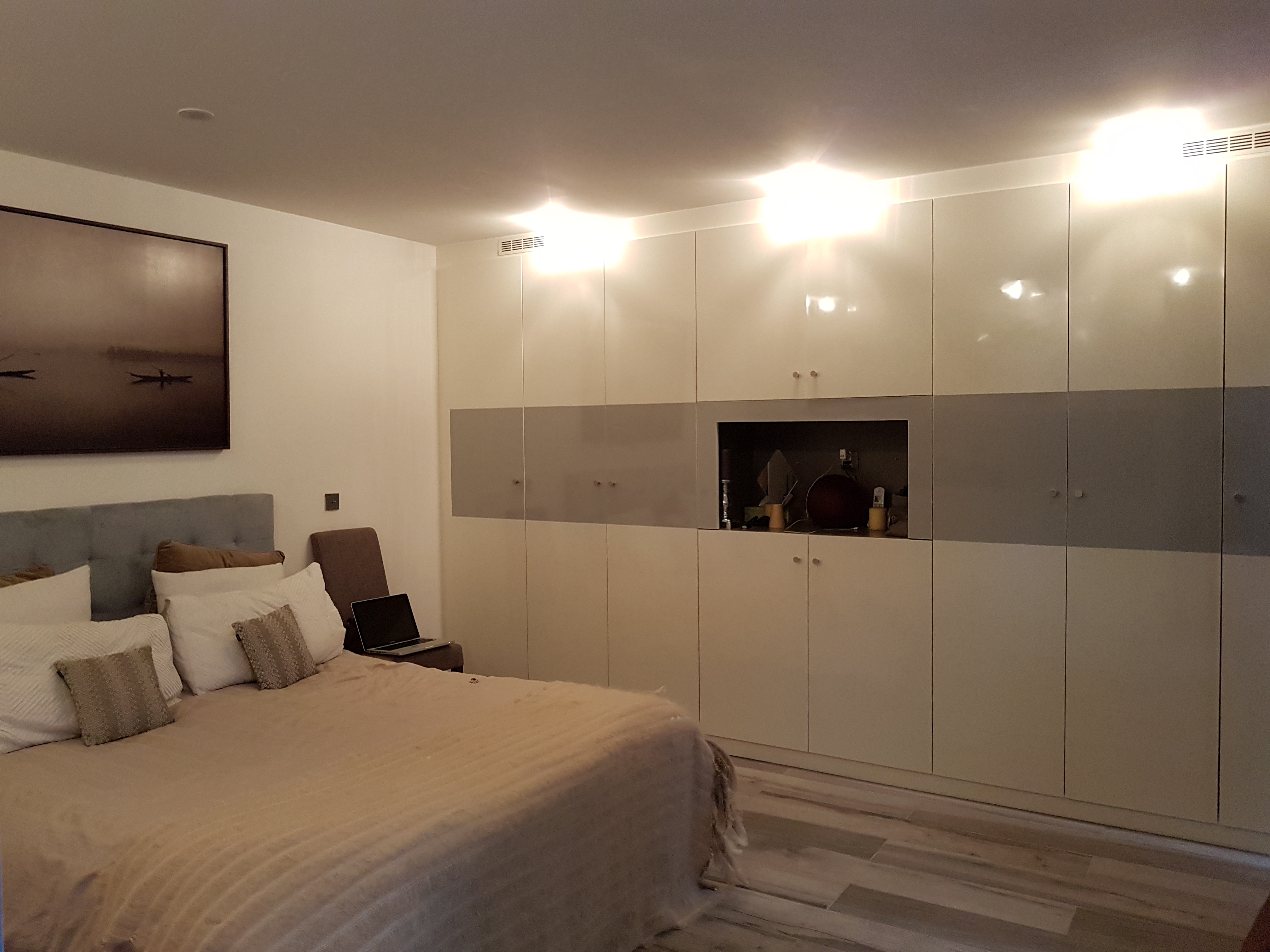 Triplex hauteville - PARIS X 